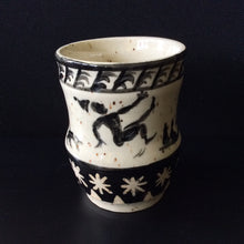 Load image into Gallery viewer, Mug - Everyday heroes - 2